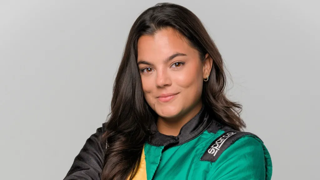 Sara Misir Shines on the International Stage, Secures Third in the 2025 E1 Series Championship